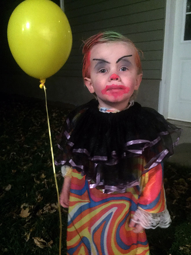 Creepy clown kid costume